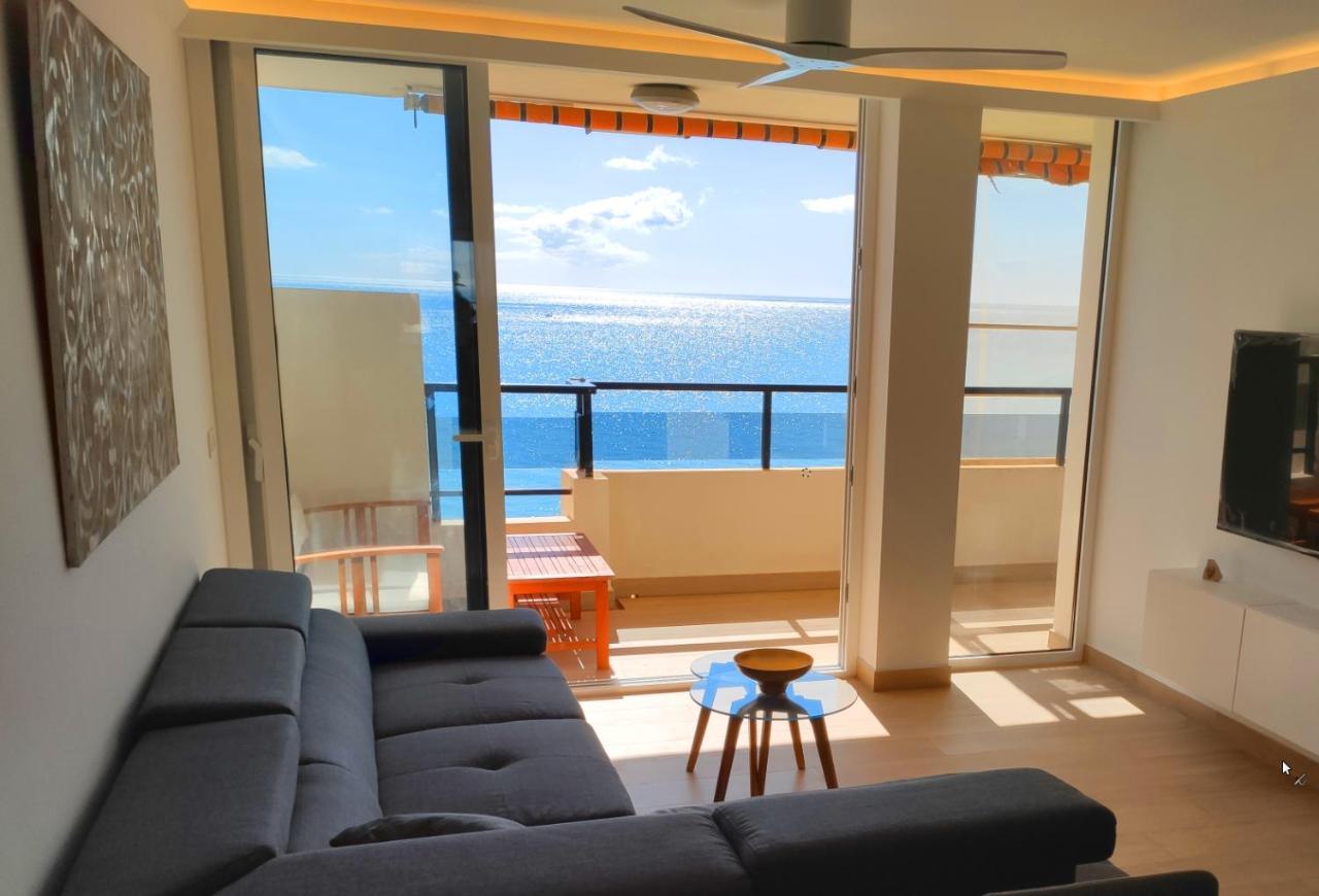 Beachfront -- New Luxury Apartment -- 1ª Linea Playa -- Fuengirola City Center -- Private Parking -- Panoramic Sea Views -- Экстерьер фото