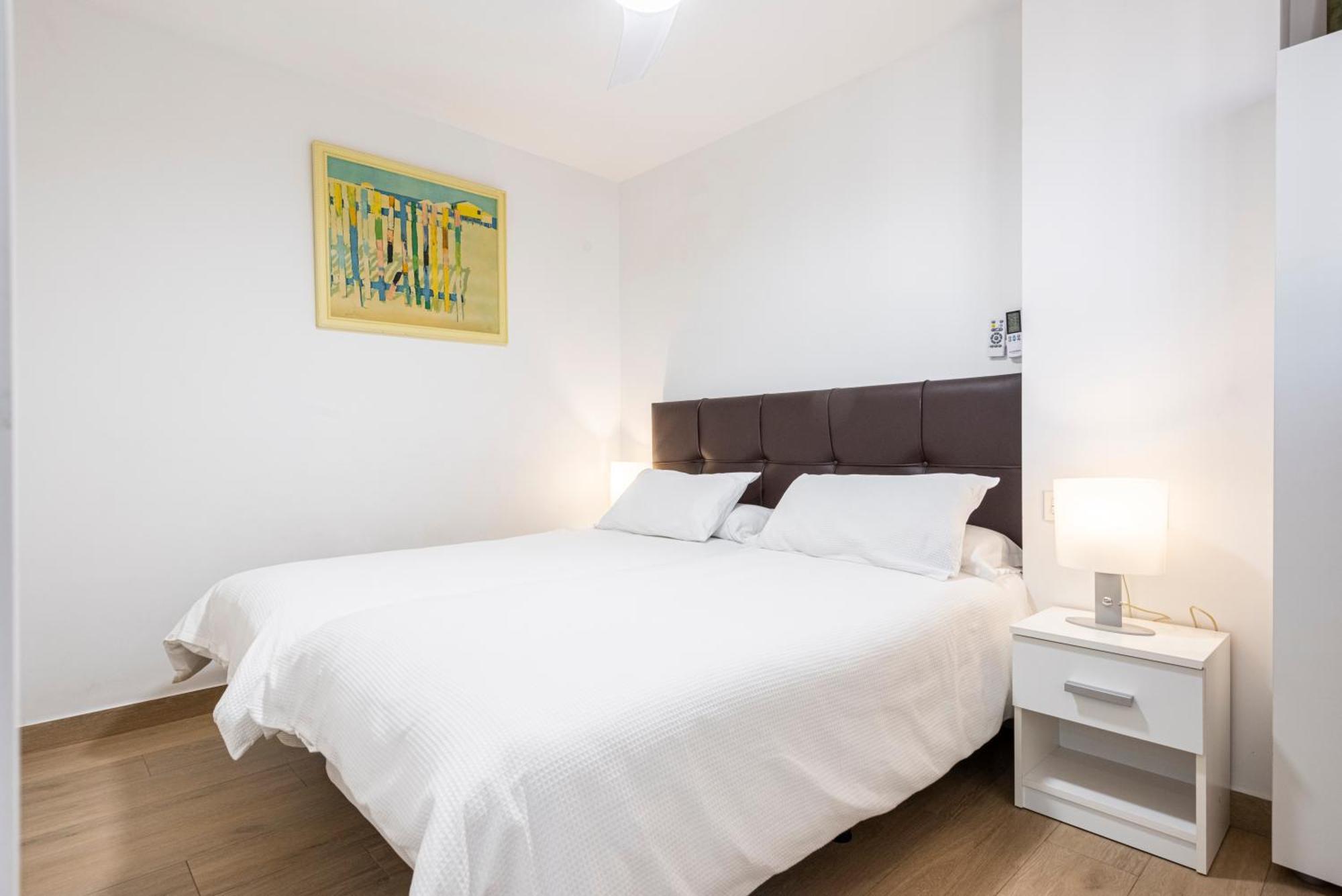 Beachfront -- New Luxury Apartment -- 1ª Linea Playa -- Fuengirola City Center -- Private Parking -- Panoramic Sea Views -- Экстерьер фото